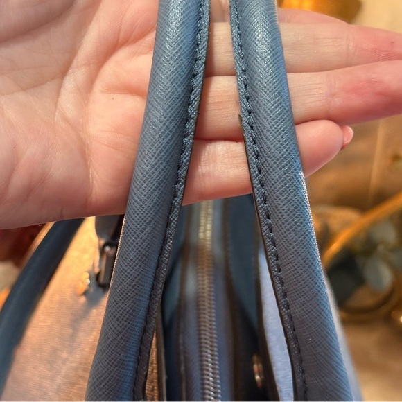 Michael Kors Blue Satchel w/ Optional crossbody Strap & Structured Design - Picture 4 of 15